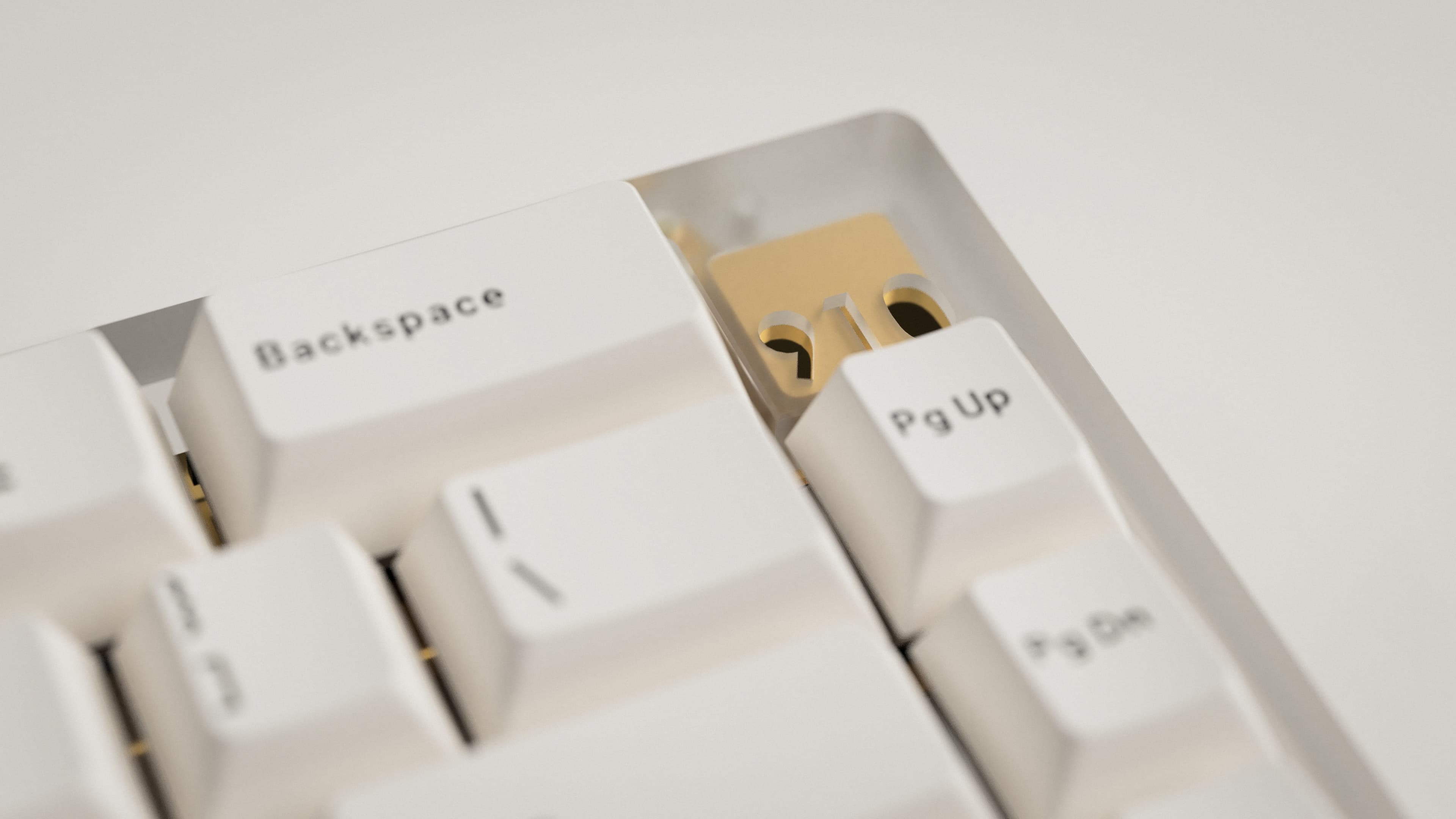 GMK Minimal on the 910 keyboard